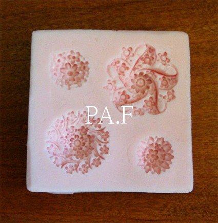 Cute Floral Square I Mold 